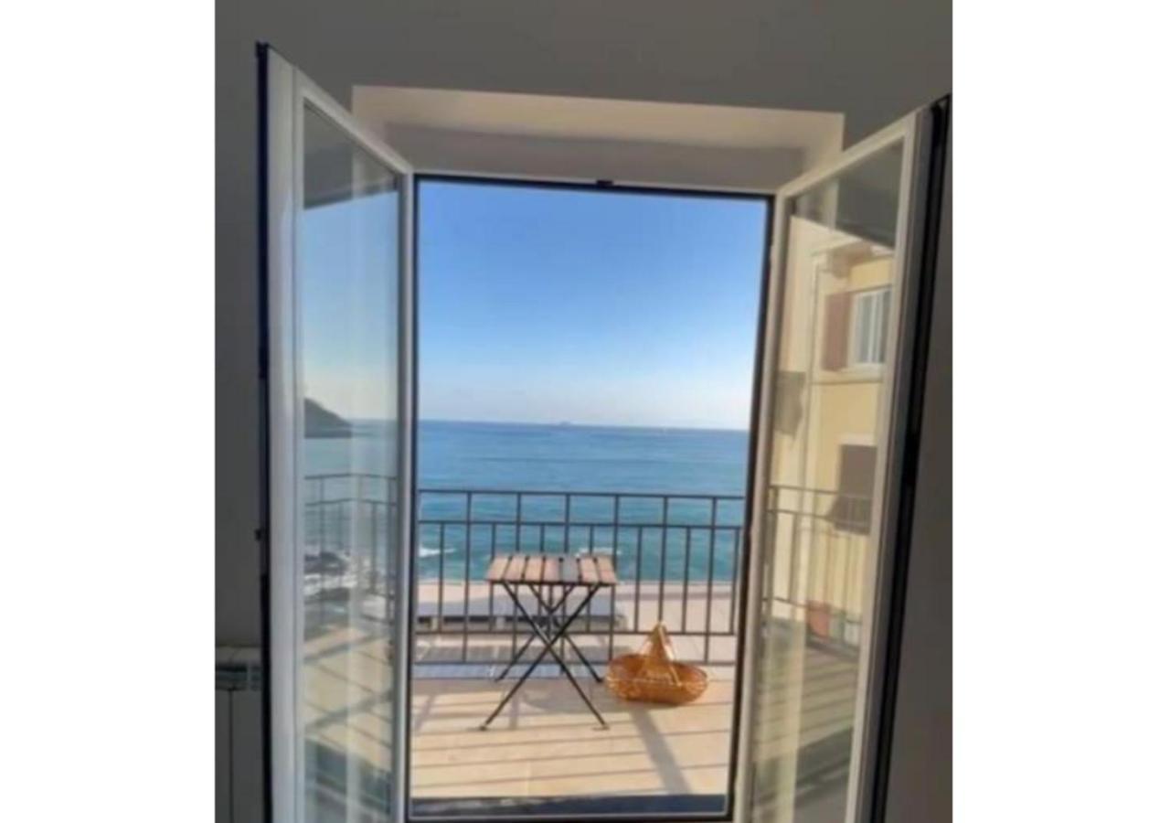 Comodissimo Gaslini E Mare Genoa Luaran gambar